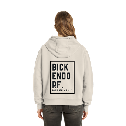 Bickendorf Koordinaten (großer Druck auf dem Rücken) - Fluffy Boxcut Zipper