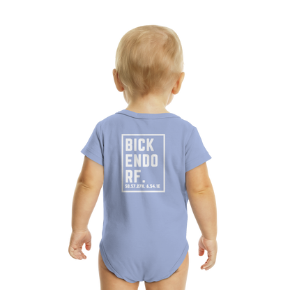 Bickendorf Koordinaten (großer Druck auf dem Rücken) - Organic Baby Bodysuit
