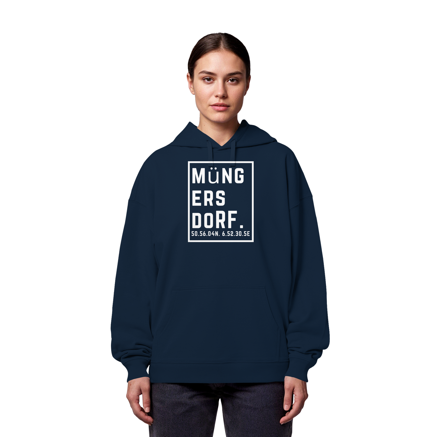 Müngersdorf Koordinaten (großer Druck auf der Brust) - Organic Oversize Hoodie