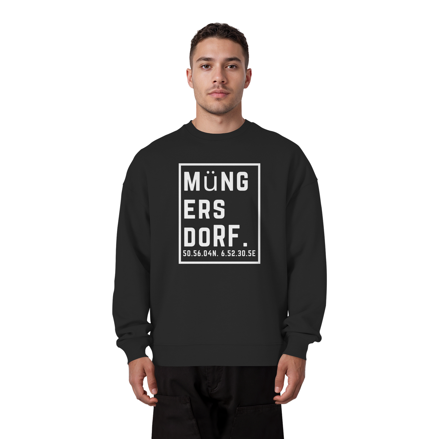 Müngersdorf Koordinaten (großer Druck auf der Brust) - Organic Oversize Sweatshirt